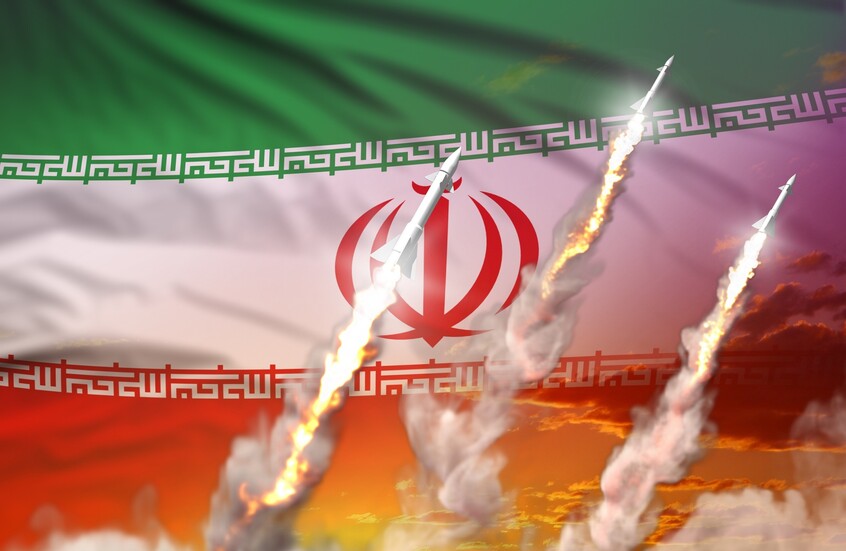 إعلام عبري: مسؤولون عسكريون يخشون أن تتحرك إيران ضد إسرائيل قبل عودة ترامب إلى البيت الأبيض