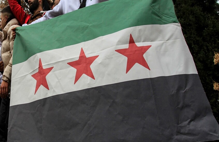 "وكالة": المعارضة السورية المسلحة أبلغت تركيا قبل نحو 6 أشهر بهجومها وحصلت على موافقتها