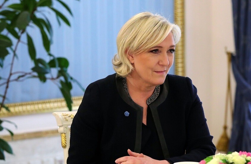 لوبان تدعو رئيس الوزراء الفرنسي الجديد بايرو للاستماع إلى المعارضة