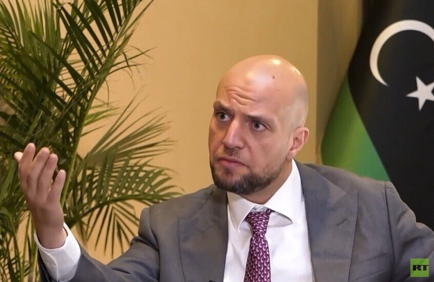 وزير الدولة للاتصال والشؤون السياسية في ليبيا لـ RT: الانتخابات هي الحل للأزمة في البلاد (فيديو)