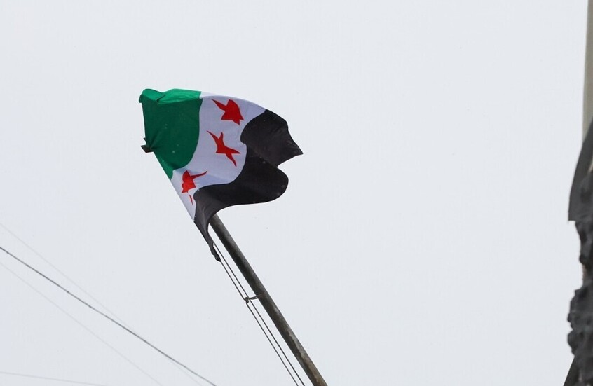 وفد ليبي برئاسة اللافي يصل دمشق