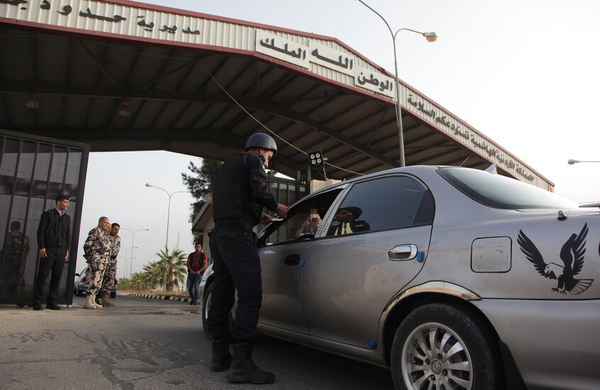 "بشرط واحد".. الأردن يسمح للسوريين المقيمين في عدد من الدول بالدخول إلى المملكة دون موافقة مسبقة