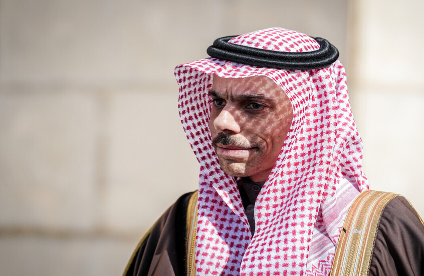 وزير الخارجية السعودي يبحث مع لافروف آخر المستجدات الإقليمية