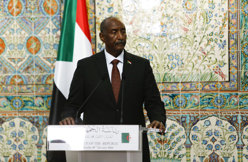 إعلام: الولايات المتحدة ستفرض عقوبات على قائد الجيش السوداني البرهان