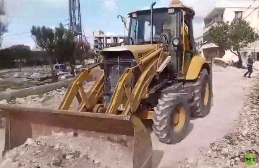 لبنان.. فتح الطريق بين مدينة بنت جبيل وبلدة مارون الراس بعد انسحاب القوات الإسرائيلية
