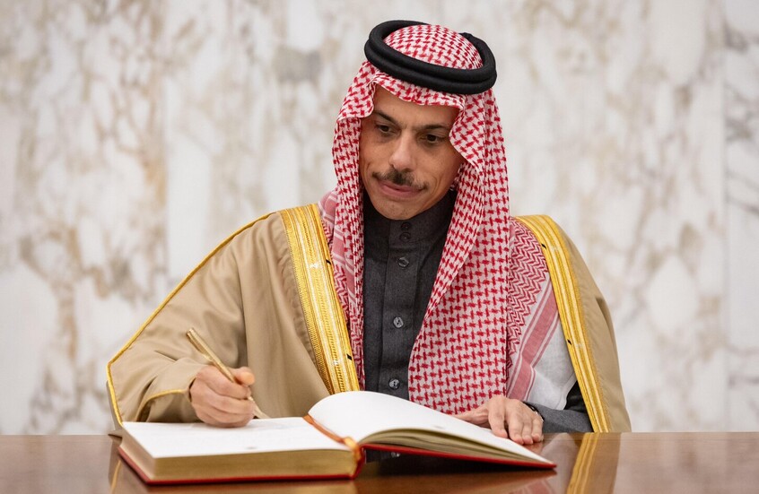 وزير الخارجية السعودي: المملكة مستمرة في مساندة لبنان وشعبه ومتفائلون بمستقبل البلاد (فيديو)