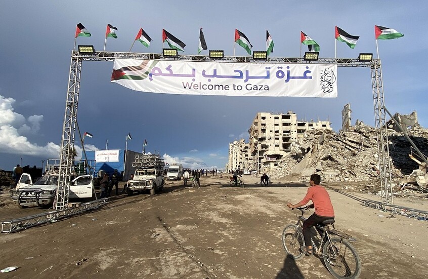 "حماس" ردا على تصريحات ترامب: الشعب الفلسطيني يرفض بشكل قطعي أي مخططات لتهجيره عن أرضه