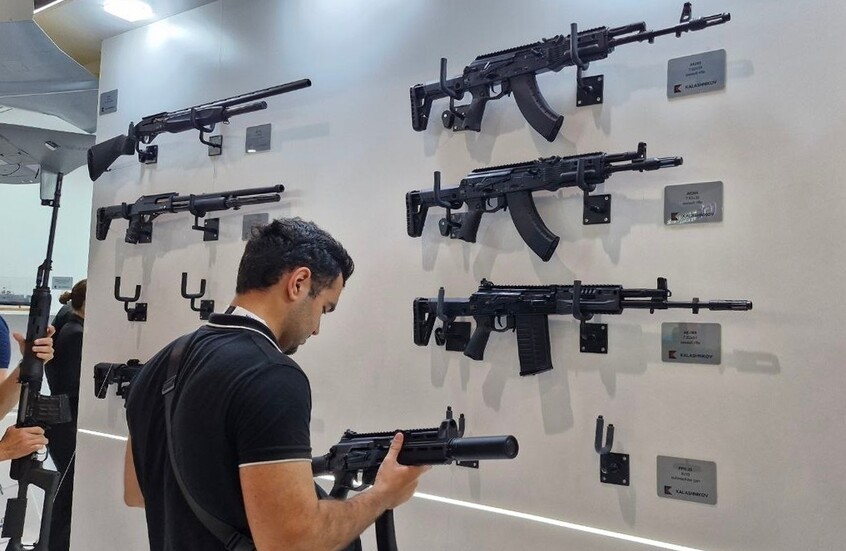 تعزز الريادة العالمية في صناعة الأسلحة.. "كلاشنيكوف" تحقق إيرادات قياسية من التصدير في 2024