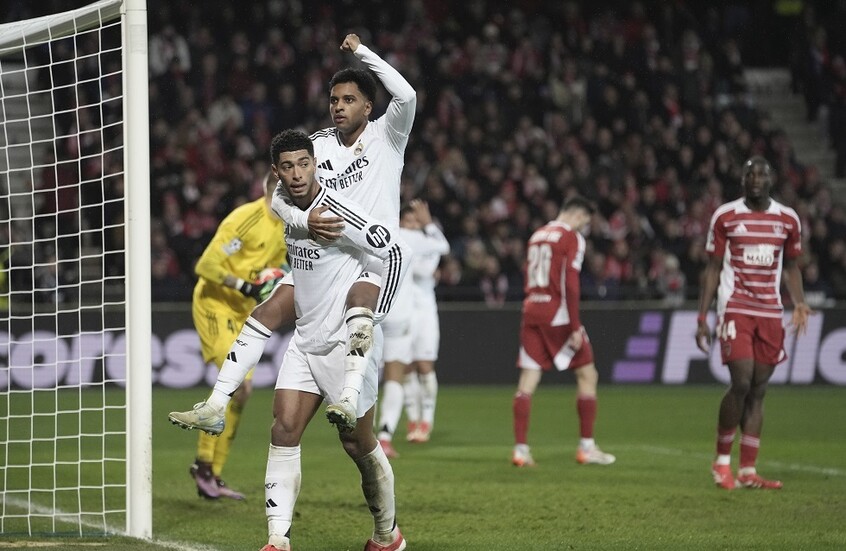 نعمة أم نقمة؟..  ريال مدريد يتفوق على بايرن ميونخ بمعيار "نادر" بعد التعادل في 4 منها