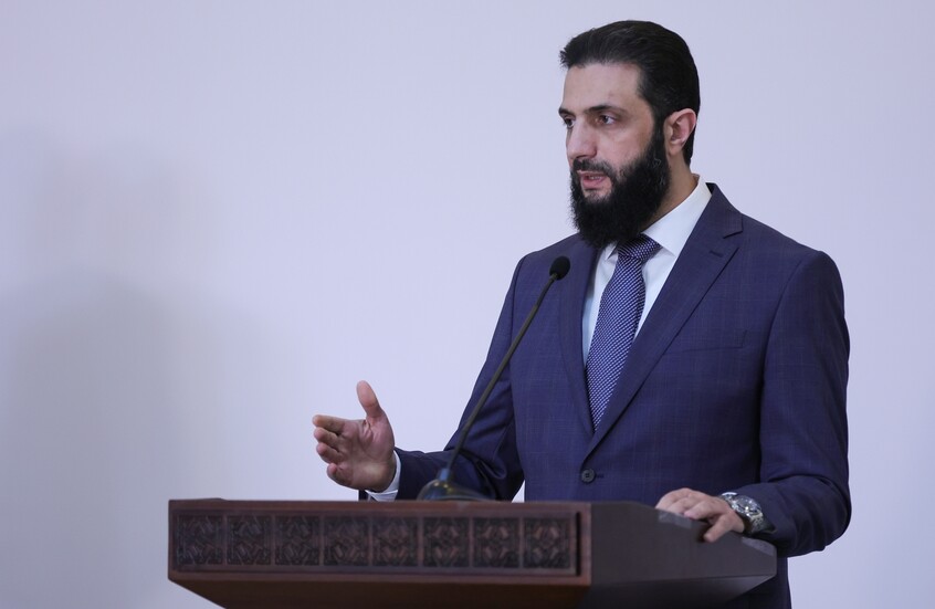 الشرع يتحدث لـ"تلفزيون سوريا" عن ملامح المرحلة السياسية المقبلة وموعد الانتخابات ومعركة إسقاط النظام