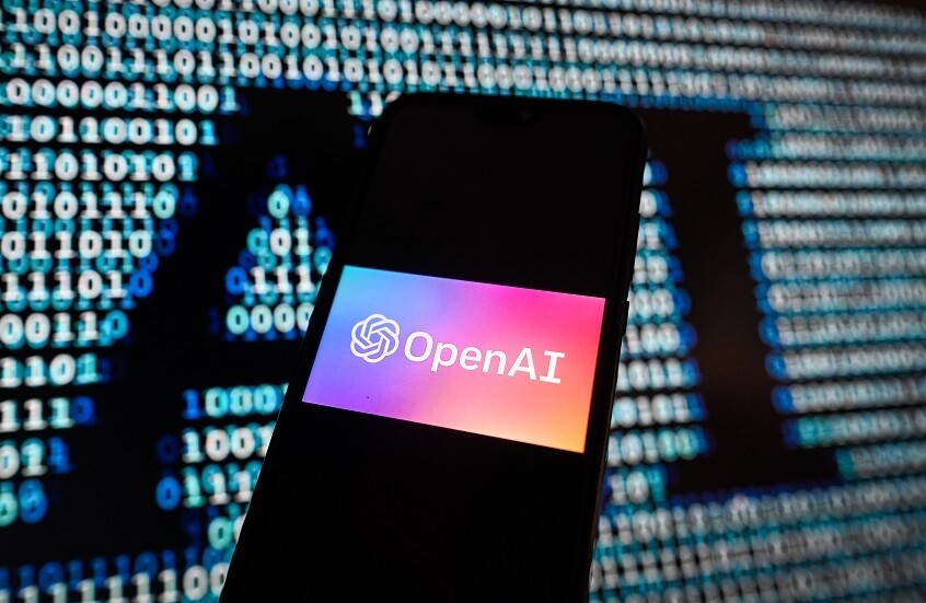 هل يحل محل الهواتف الذكية؟!.. OpenAI تخطط لتطوير جهاز محمول يعمل بالذكاء الاصطناعي