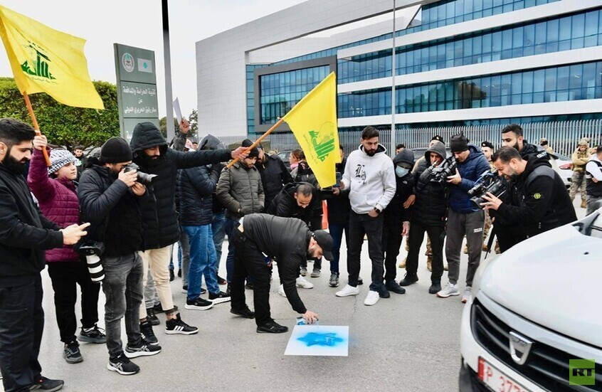 لبنان.. مسيرات احتجاجية رفضا لتصريحات نائبة المبعوث الأمريكي عن "حزب الله" (فيديو)