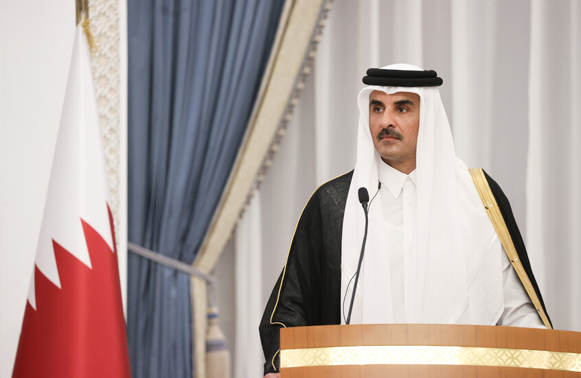 عراقجي: أمير قطر يزور طهران غدا لمباحثات مع القيادة الإيرانية