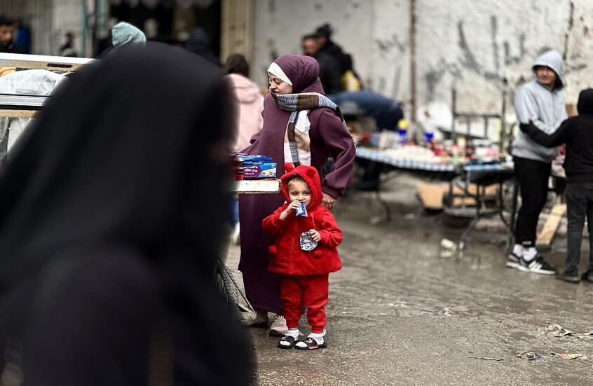 "حماس" تدعو لتحرك دولي عاجل عقب وفاة 6 أطفال حديثي الولادة في غزة بسبب البرد