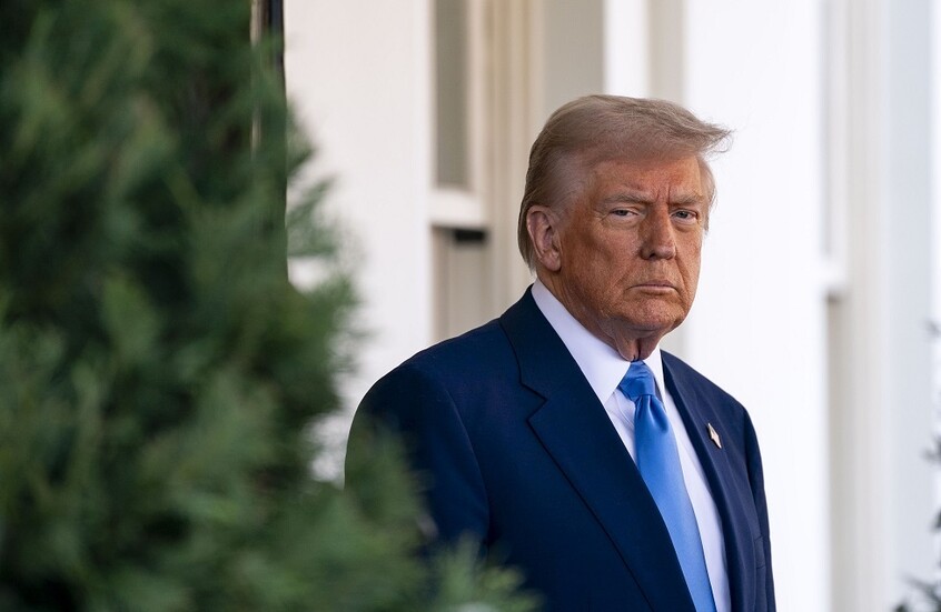 Foreign Affairs: نهج ترامب الجديد قد يفتح المزيد من الفرص بين الولايات المتحدة وروسيا والصين