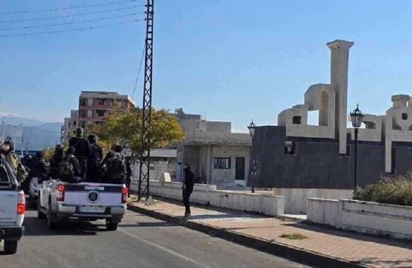 مصدر عسكري سوري يتحدث عن معارك نوعية وعنيفة في مدينة القرداحة ومحيطها