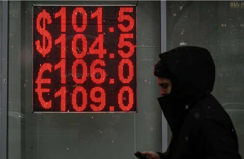 "بوليتيكو" عن كييف: استئناف الغرب تعامله التجاري مع روسيا مسألة وقت