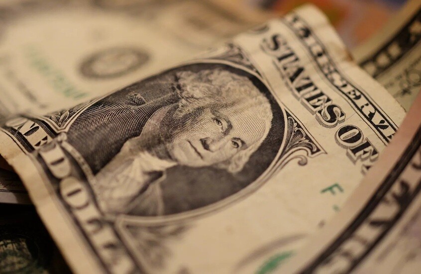 واشنطن بوست: عائدات الضرائب الأمريكية قد تنخفض بنسبة 10%