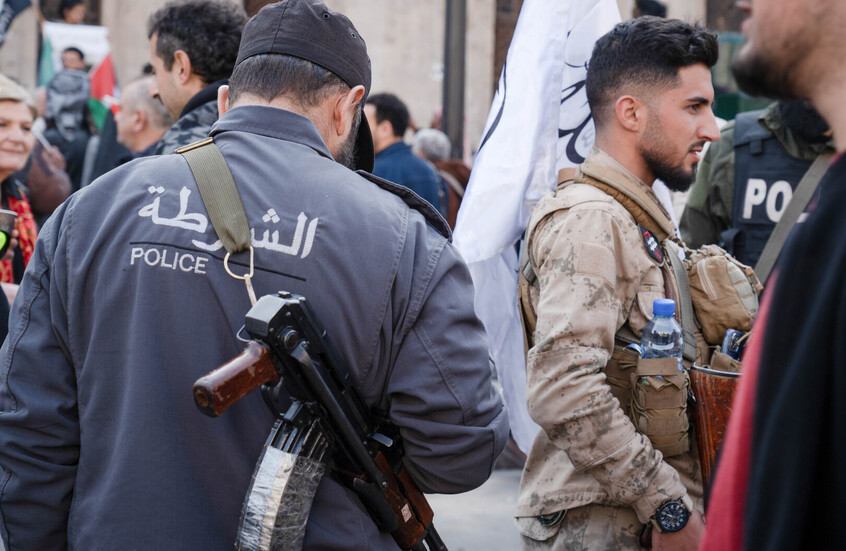 القبض على أحد المسؤولين عن مجرزة كبيرة بدمشق في عهد الأسد وآخر متورط بأحداث الساحل