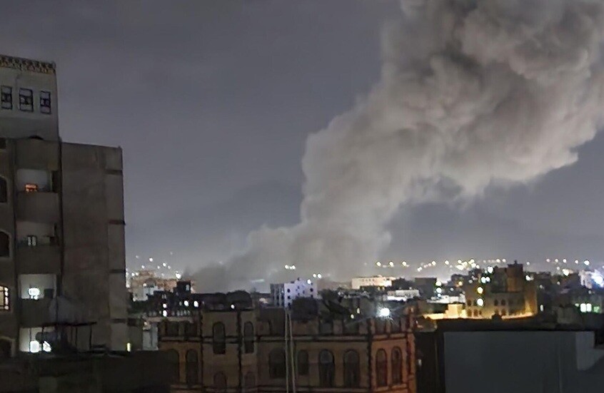 الحوثيون: مقتل 189 مدنيا في غارات أمريكية وبريطانية وإسرائيلية على اليمن