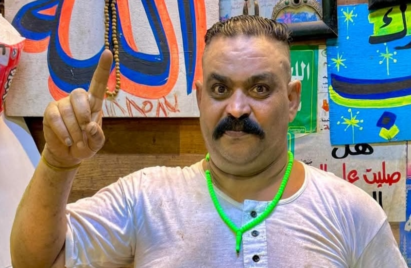 مصر.. وفاة أحد أشهر بائعي الساندويش الشعبيين في القاهرة