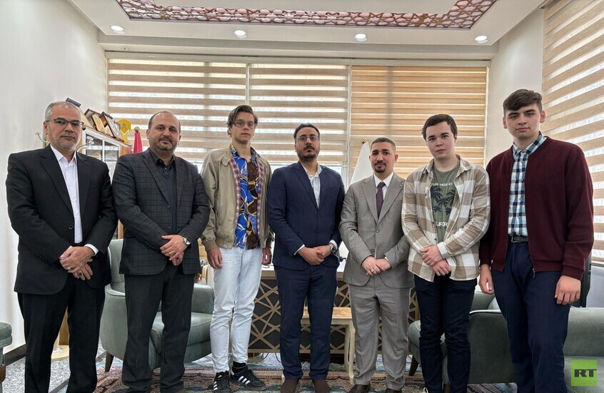 طلاب جامعة موسكو يختتمون تدريبهم في العراق