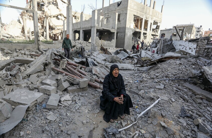 مراسلنا: مقتل 44 فلسطينيا في غزة منذ فجر اليوم والجيش الإسرائيلي يصدر تحذيرا عاجلا
