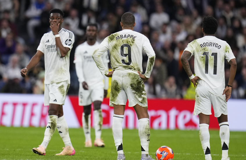 "الليغا" في خطر.. فالنسيا يصعق ريال مدريد في البرنابيو