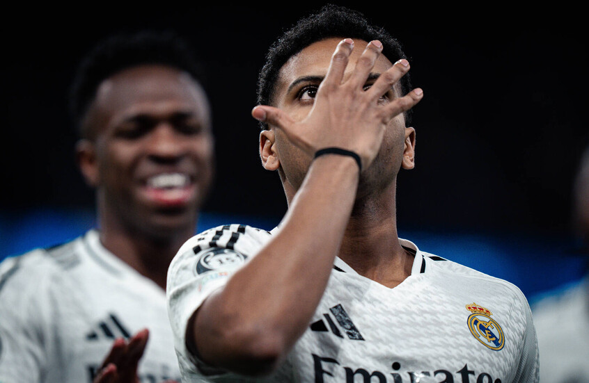 جناح ريال مدريد يحسم موقفه من الانضمام للدوري السعودي