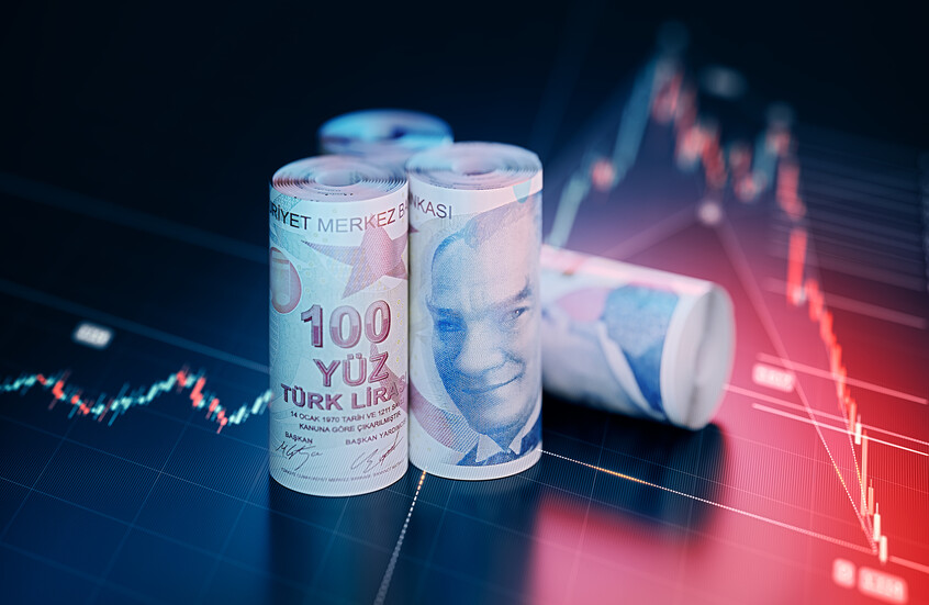 تقرير: تركيا قد تكون تكلفت 10 مليارات دولار أخرى من احتياطيات النقد الأجنبي بسبب رسوم ترامب