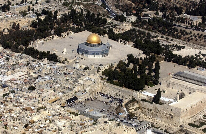 "كان": جهات أجنبية مسؤولة عن توزيع فيديو حرق الأقصى