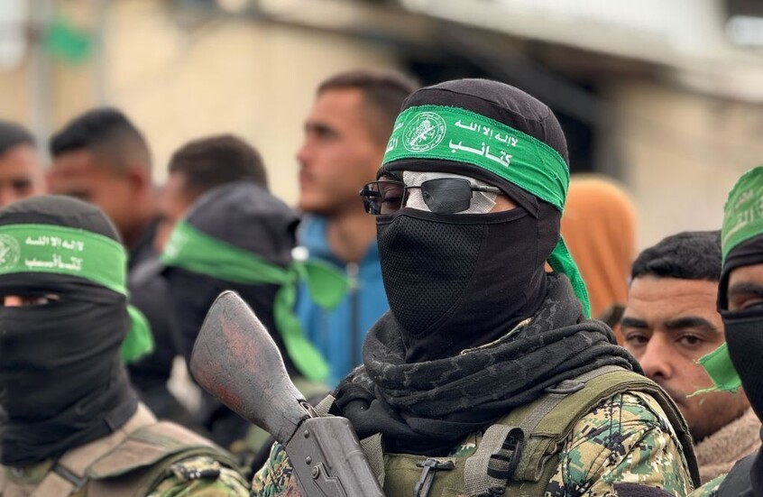 "القسام" تنشر مشاهد لعملية إنقاذ أسرى في نفق قصفه الجيش الإسرائيلي