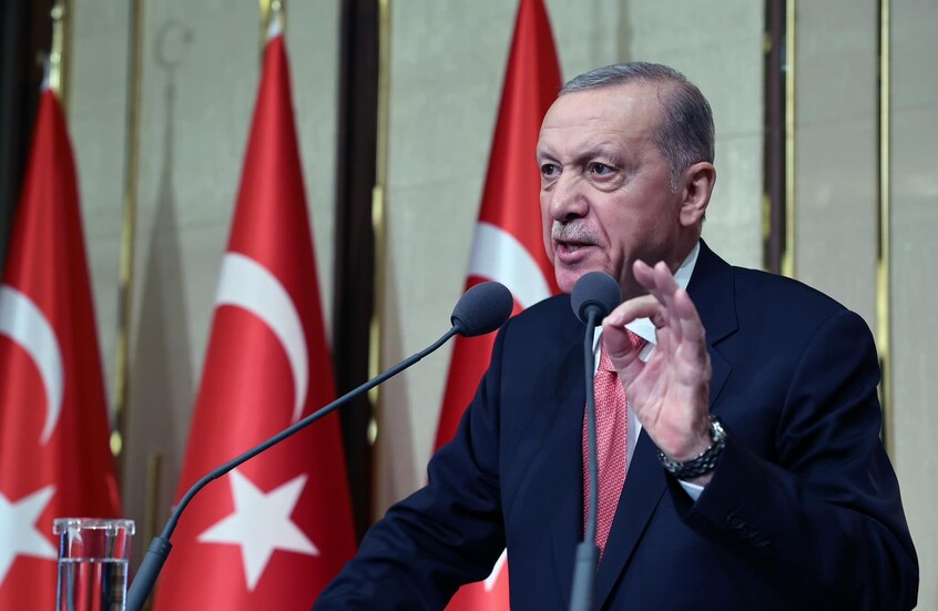 أردوغان: إسرائيل تتغذى على الدم والفوضى وخطواتها في سوريا تهدد السلام