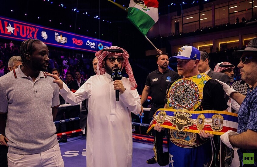 السعودية.. البطل الأصهب "كانيلو" يستعيد لقب بطل العالم المطلق للملاكمة للوزن المتوسط   