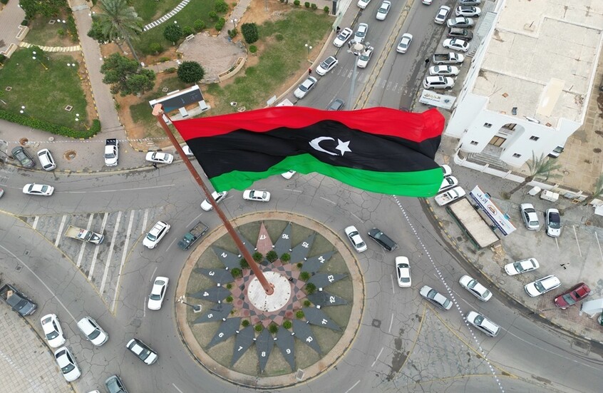 ليبيا.. مقتل 6 أشخاص في اشتباكات بين مجموعات مسلحة جنوب طرابلس