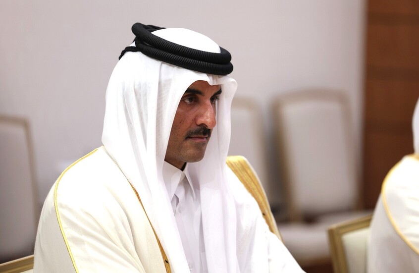 أمير قطر يعزي الملك السعودي