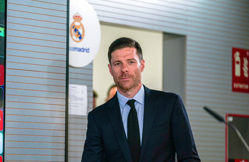 ألونسو يعلن قائمة ريال مدريد لكأس العالم للأندية