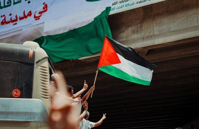 وفد حكومي ليبي رفيع يلتقي تنسيقية قافلة الصمود في سرت ويؤكد ثبات موقف بلاده تجاه فلسطين