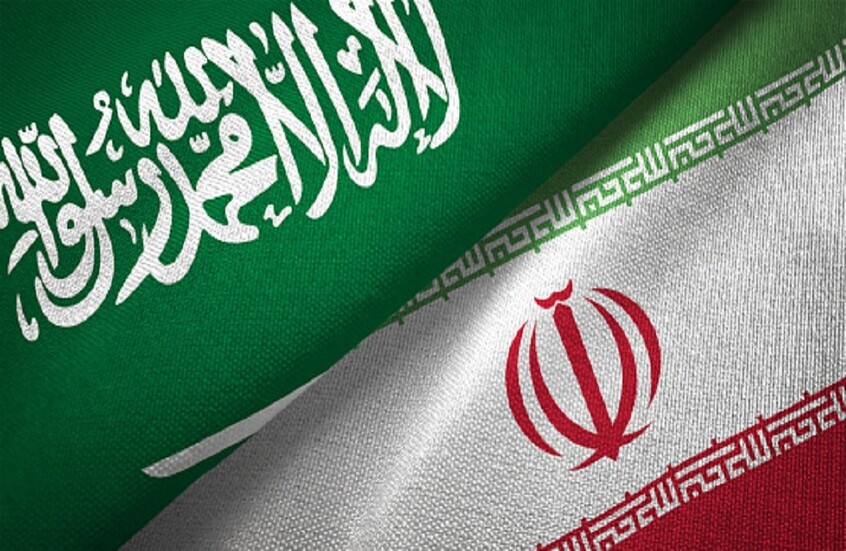 "أكسيوس": وزير الدفاع السعودي يتصل برئيس الأركان الإيراني عقب الاجتماع مع ترامب