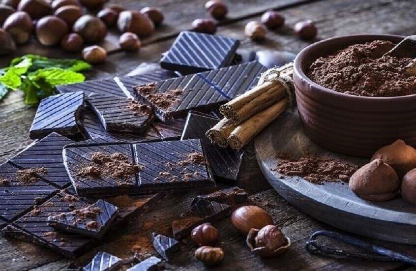 خبير تغذية يشير إلى فوائد غير متوقعة للشوكولاتة