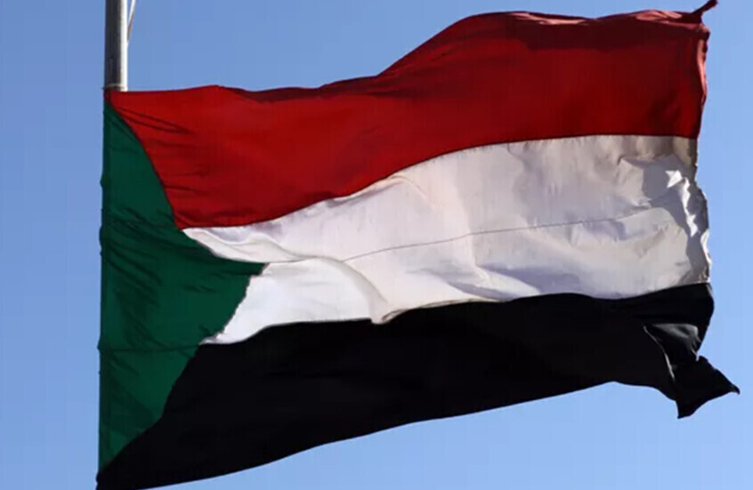 مراسل RT: بعثة من الخارجية السودانية وصلت إلى مدينة الكفرة الليبية تمهيدا لإعادة افتتاح مقر القنصلية