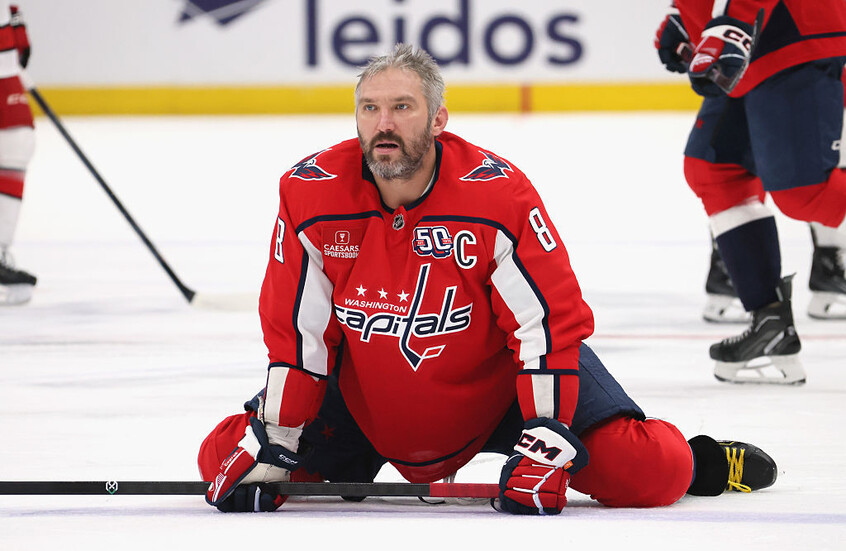 مزرعة أمريكية تكرم أوفيتشكين بمتاهة في حقل الذرة بعد تحطيمه رقما قياسيا في دوري NHL (صورة)