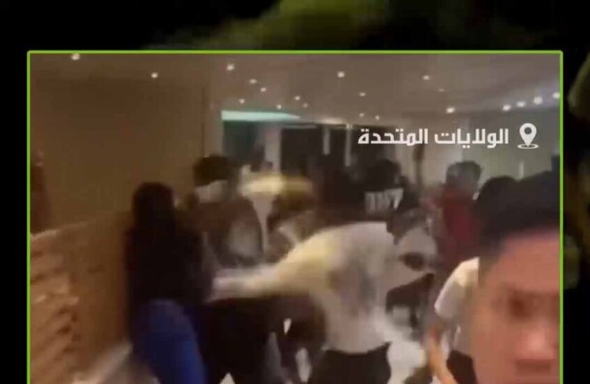 فوضى على متن سفينة سياحية.. مشاجرة جماعية ضخمة بسبب قطع الدجاج