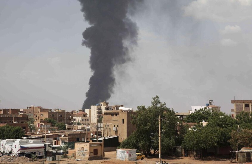 السودان.. "تأسيس" يعلن شن ضربات جوية دقيقة على أهداف عسكرية في الخرطوم ومدن أخرى