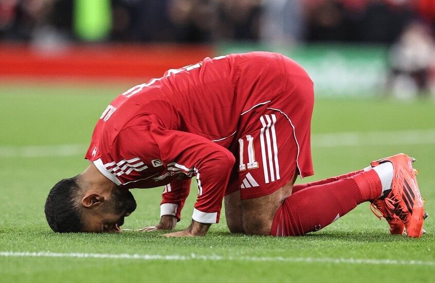 مفاجأة.. محمد صلاح يرحب بالانتقال إلى تركيا