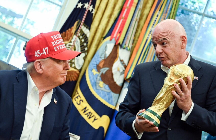 "فيفا" يرد على تهديدات ترامب بشأن نقل مباريات كأس العالم 2026