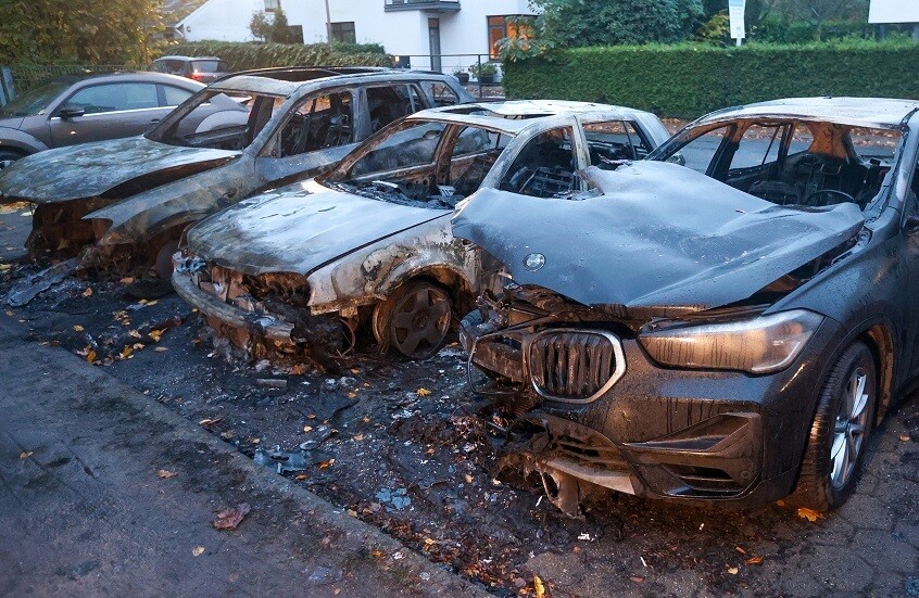 "البديل من أجل ألمانيا" يعلق على حادثة حرق سيارة قيادي بارز في الحزب