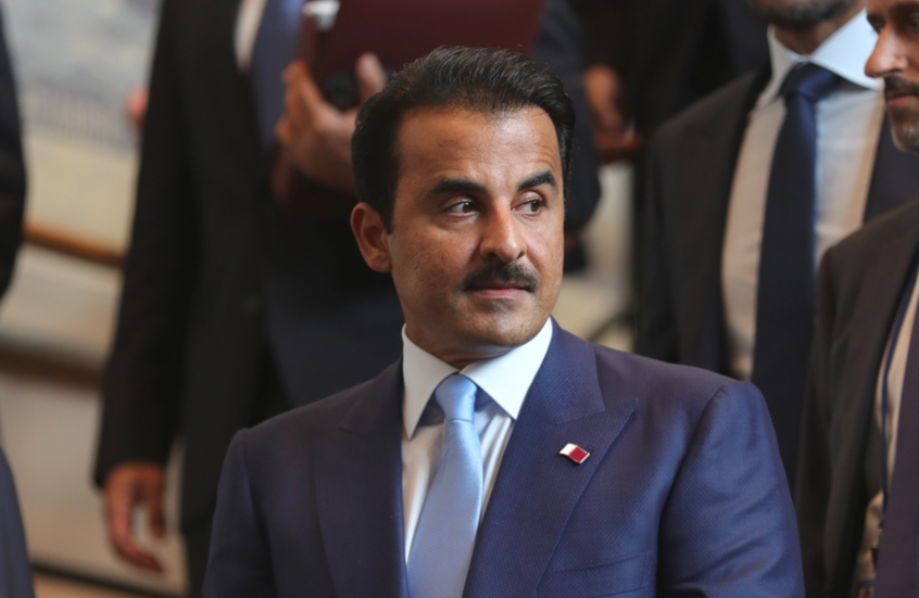 أمير قطر يدعو لوقف الحرب في السودان ويحذر من تداعيات الفظائع في الفاشر