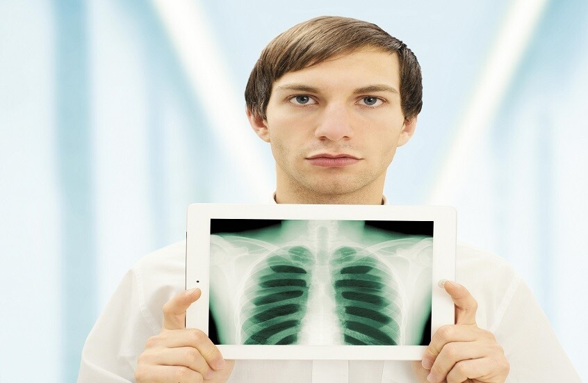 علماء روس يبتكرون عدسة نانوية ثورية قد تستبدل الأشعة السينية في الطب