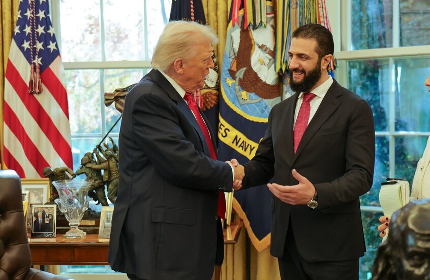 الرئاسة السورية: الشرع وترامب بحثا العلاقات الثنائية بين البلدين وقضايا إقليمية ودولية (صور)